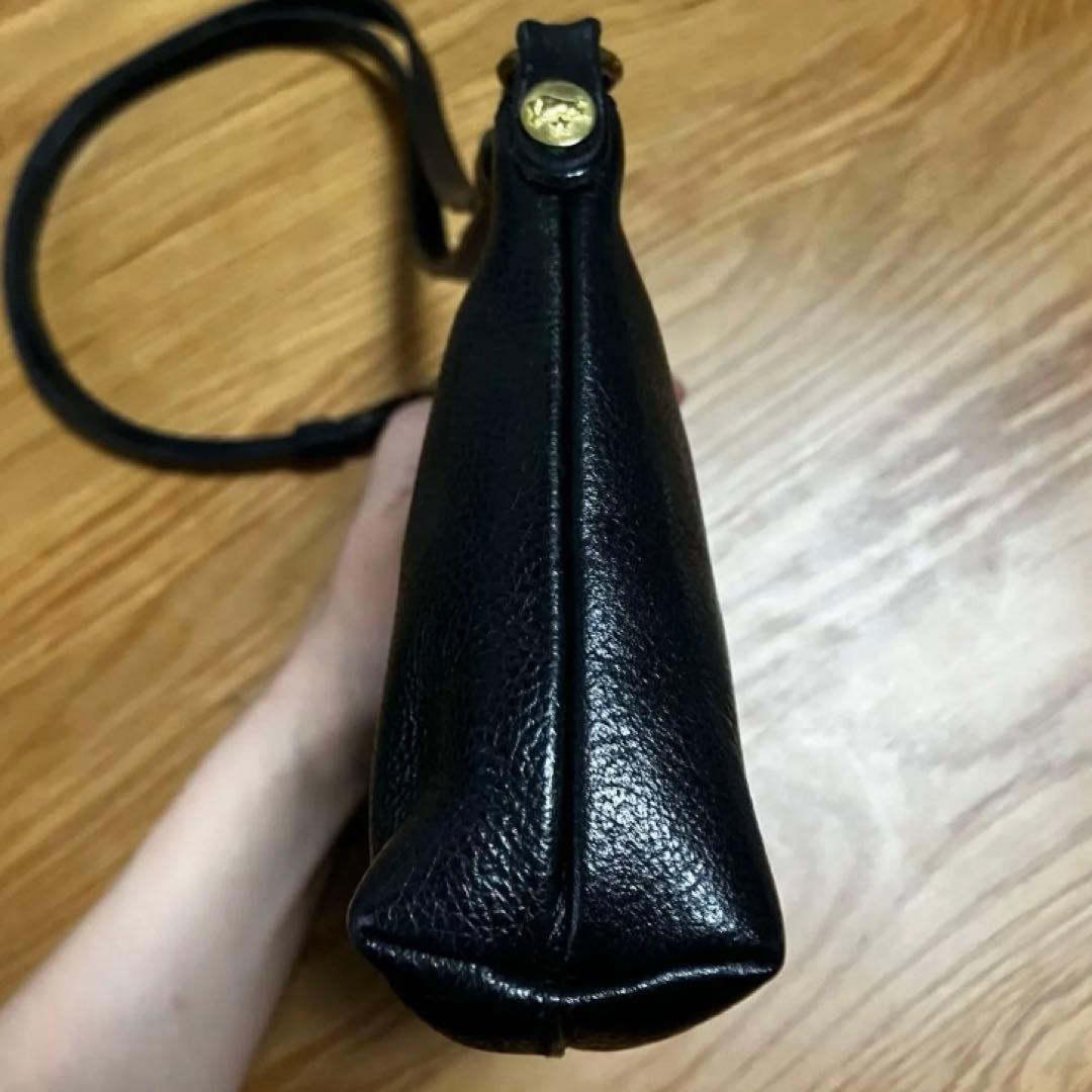 イルビゾンテ ショルダーバッグ 本革 レザー ブラック