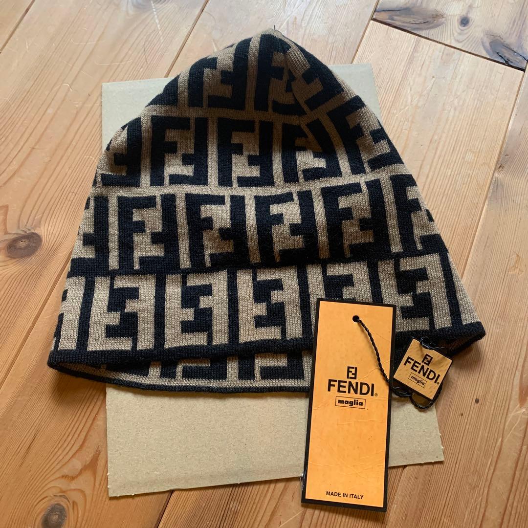 FENDI フェンディ ニット帽　ウール 即日発送‼️