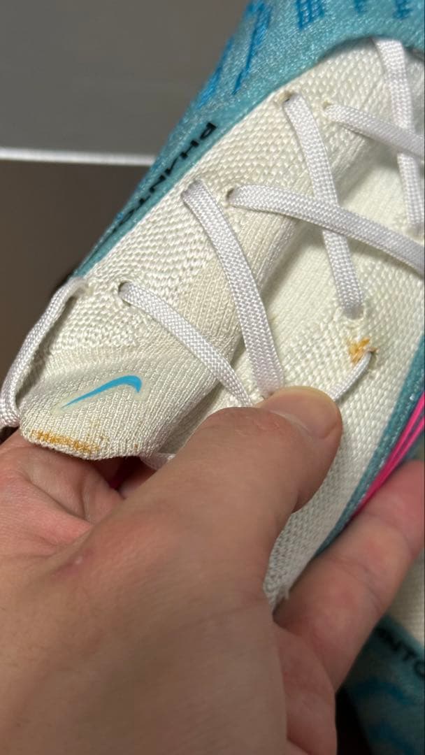 サッカースパイク ファントムgx