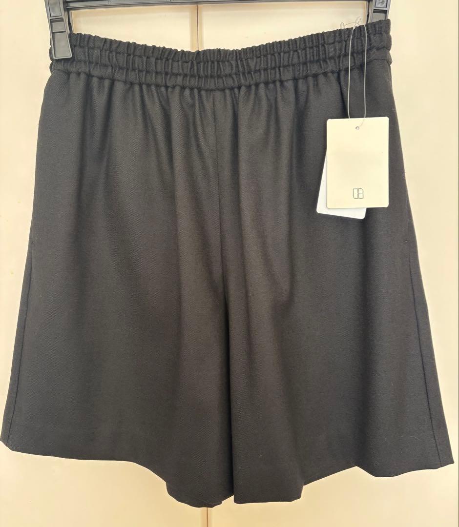 [新品タグ付き]イエナウォッシャブルサキソニーウールショートパンツ ブラック38