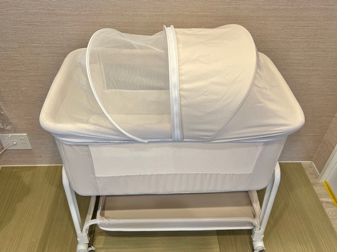 Kino Linpo ベビーベッド　ホワイト
