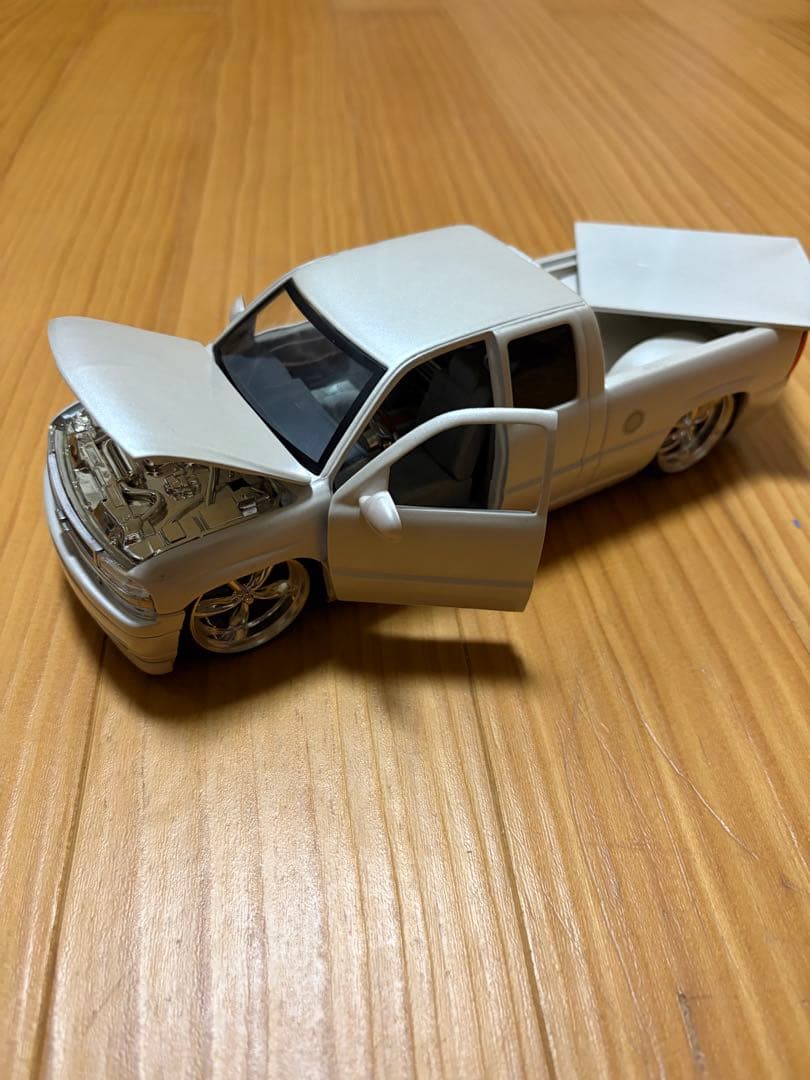 DUB CITY Jada Toys 1/24 4台セット ミニカー GMC