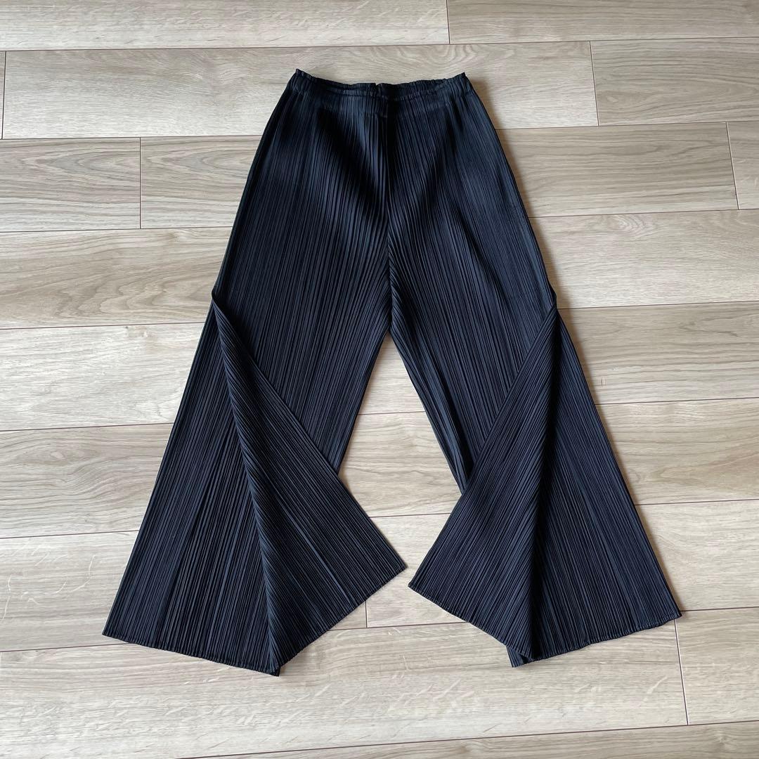 プリーツプリーズ　黒　サイズ2