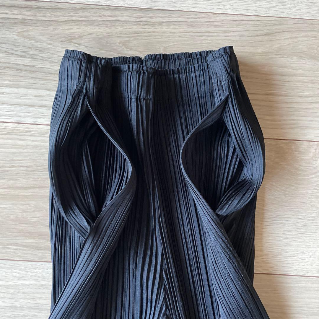 プリーツプリーズ　黒　サイズ2