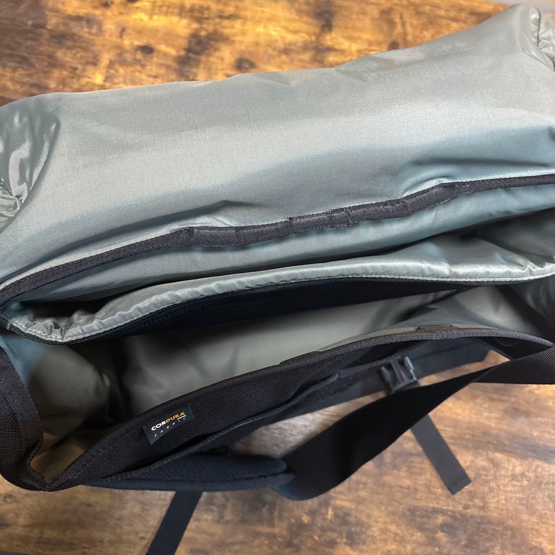 BROMPTON メッセンジャーバッグ ほぼ未使用