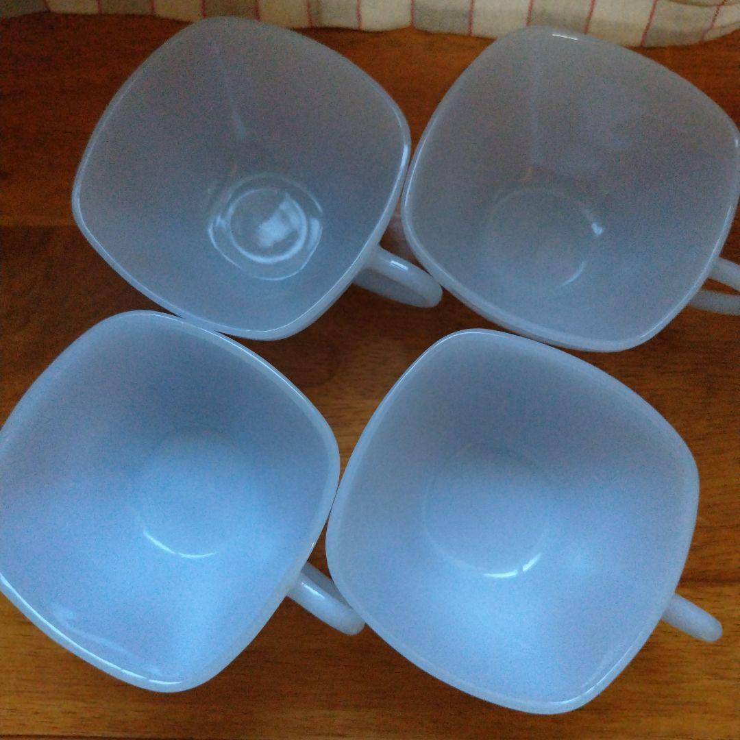 ファイヤーキング ブルー チャーム カップ & ソーサー ４客セット