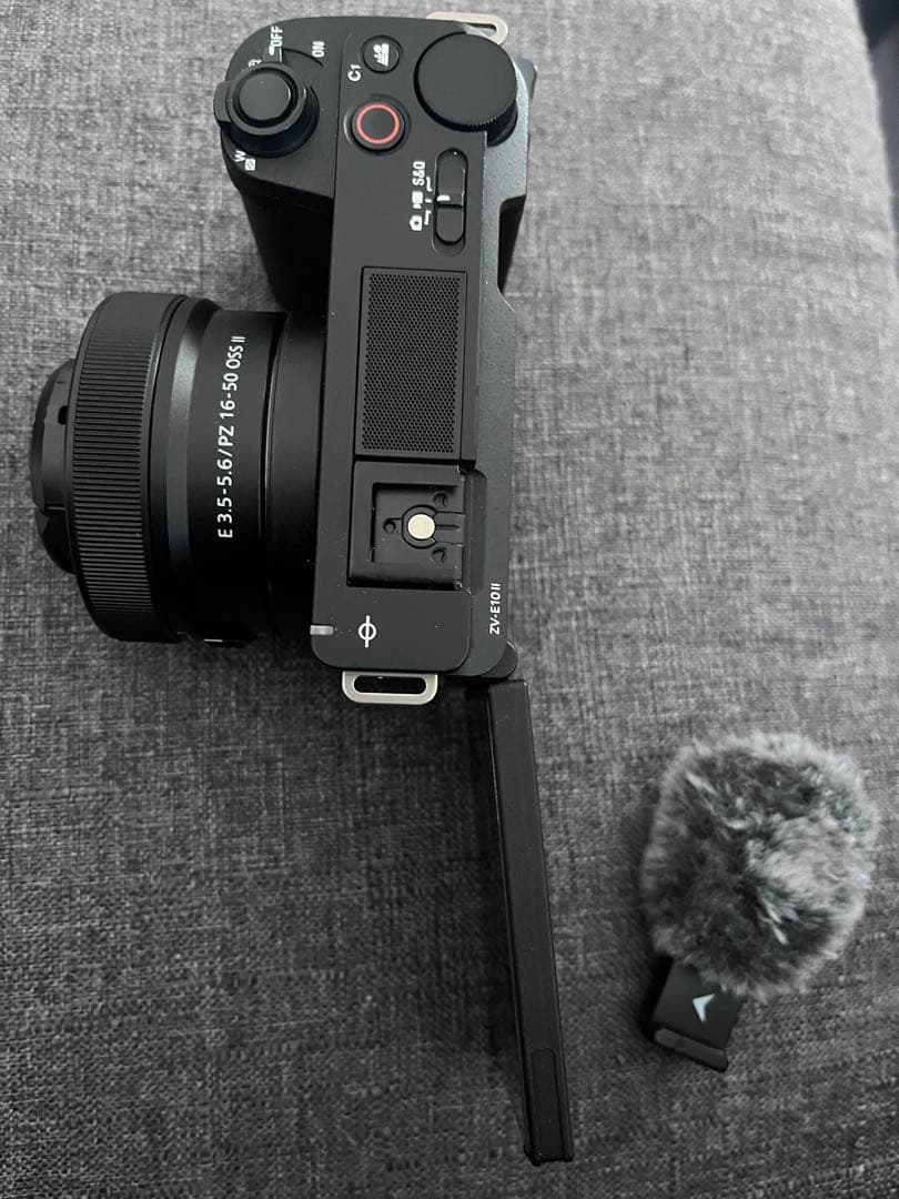 t*z様 美品(本体)ZV-E10 II 保証書付きレンズ3つ グリップ 防湿庫