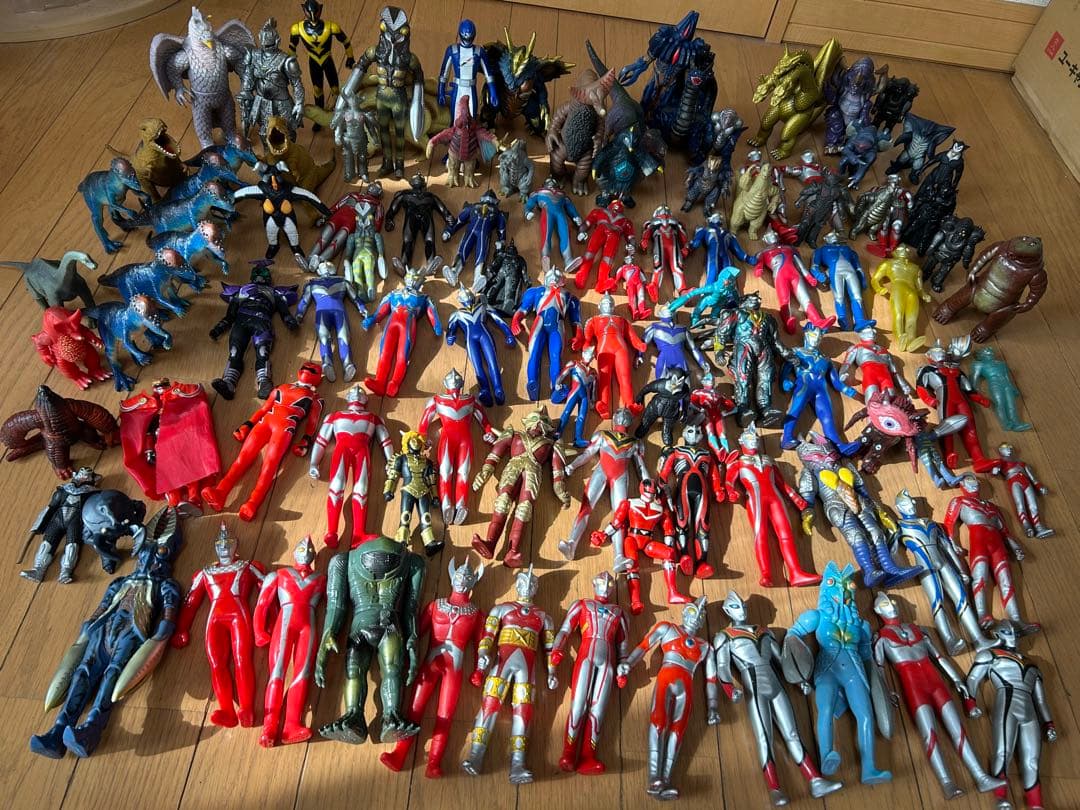 【大量約100体】ウルトラマン 怪獣 ソフビ まとめ売り