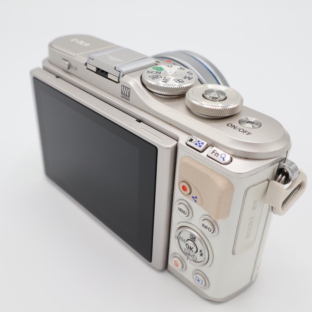 ❤️Wi-Fi &自撮り❤️OLYMPUS E-PL9　ダブルズームキット