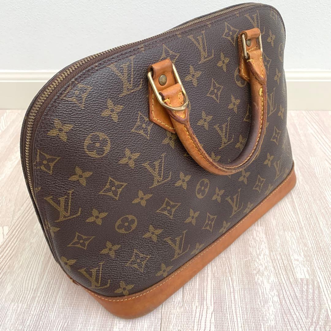 楽一番公式アカウント04　訳あり　ルイヴィトン　アルマ　ハンドバッグ