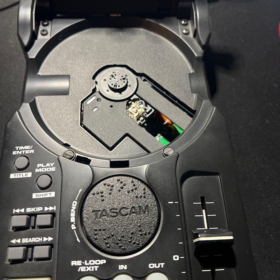 TASCAM CD-DJ1 CD/MP3プレーヤ- TT-M1　２台セット