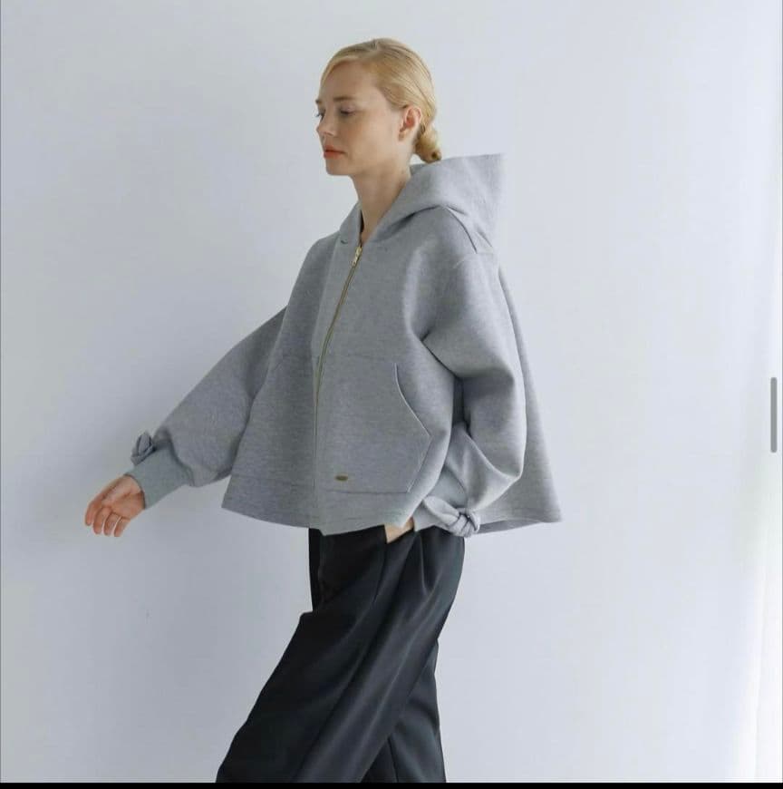 cen. ボンディングフレアパーカ