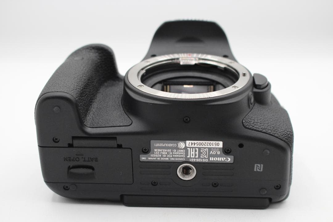 新品級◆Canon キヤノン EOS 8000D ボディ◆5447
