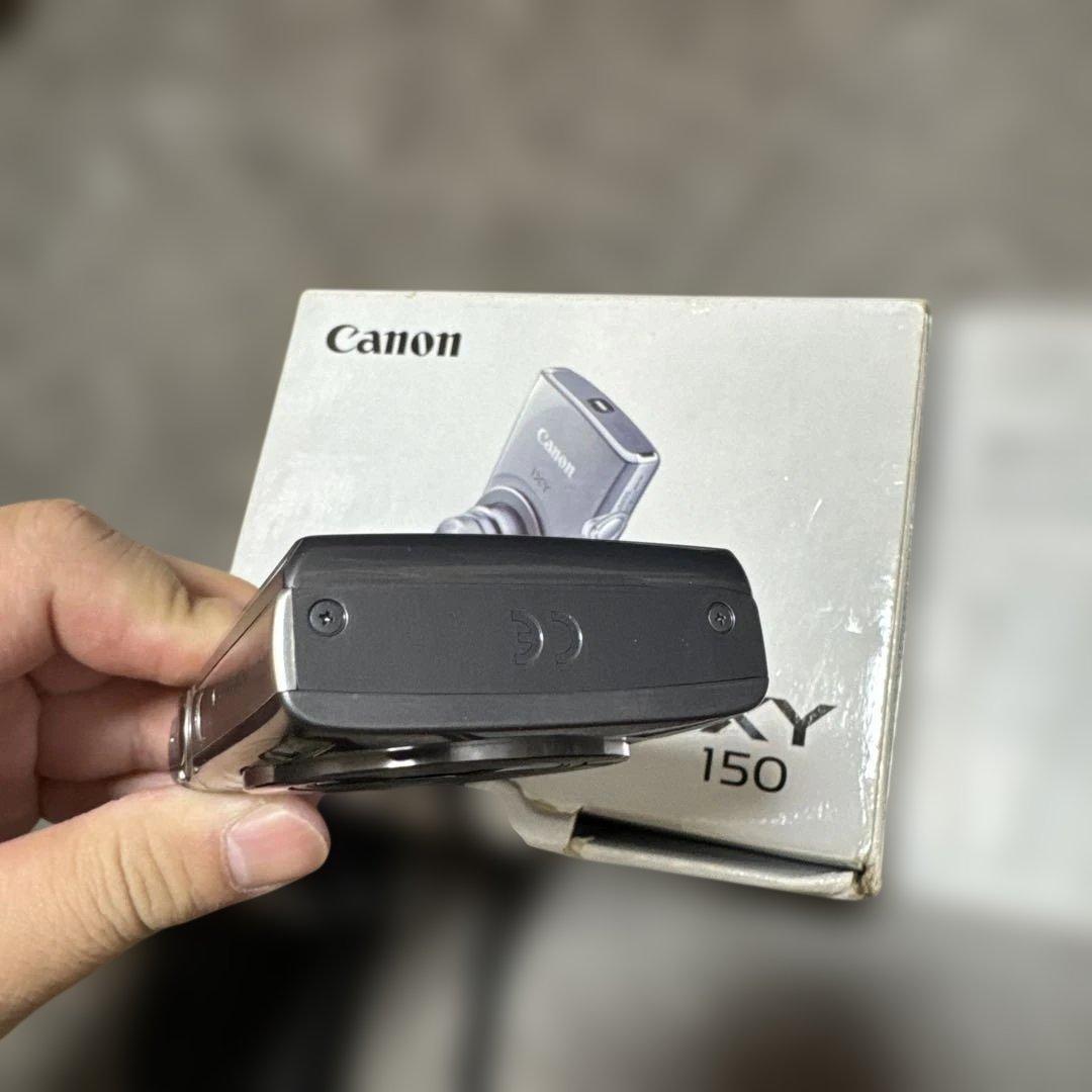美品！キャノン デジカメ CanonIXY 150