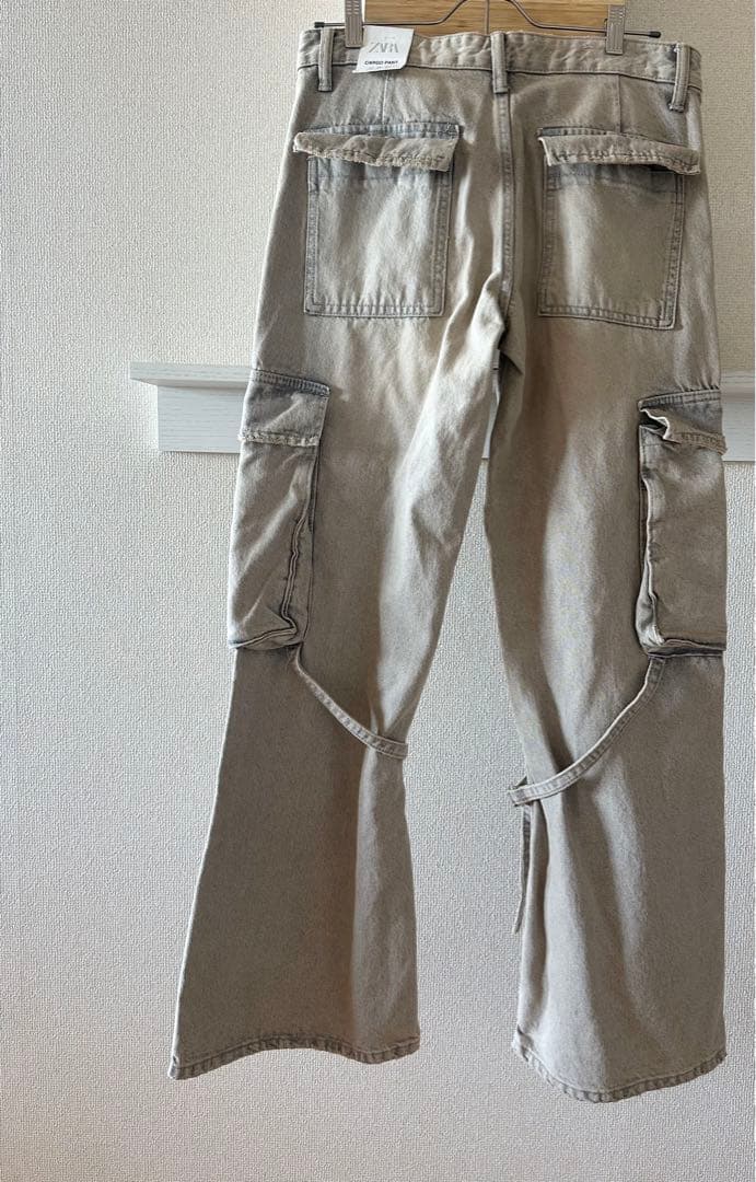 【大人気完売商品！タグ付き】ZARA カーゴ ミッドライズ デニムパンツ