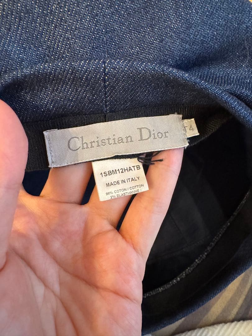 Dior ダークブルー ベレー帽