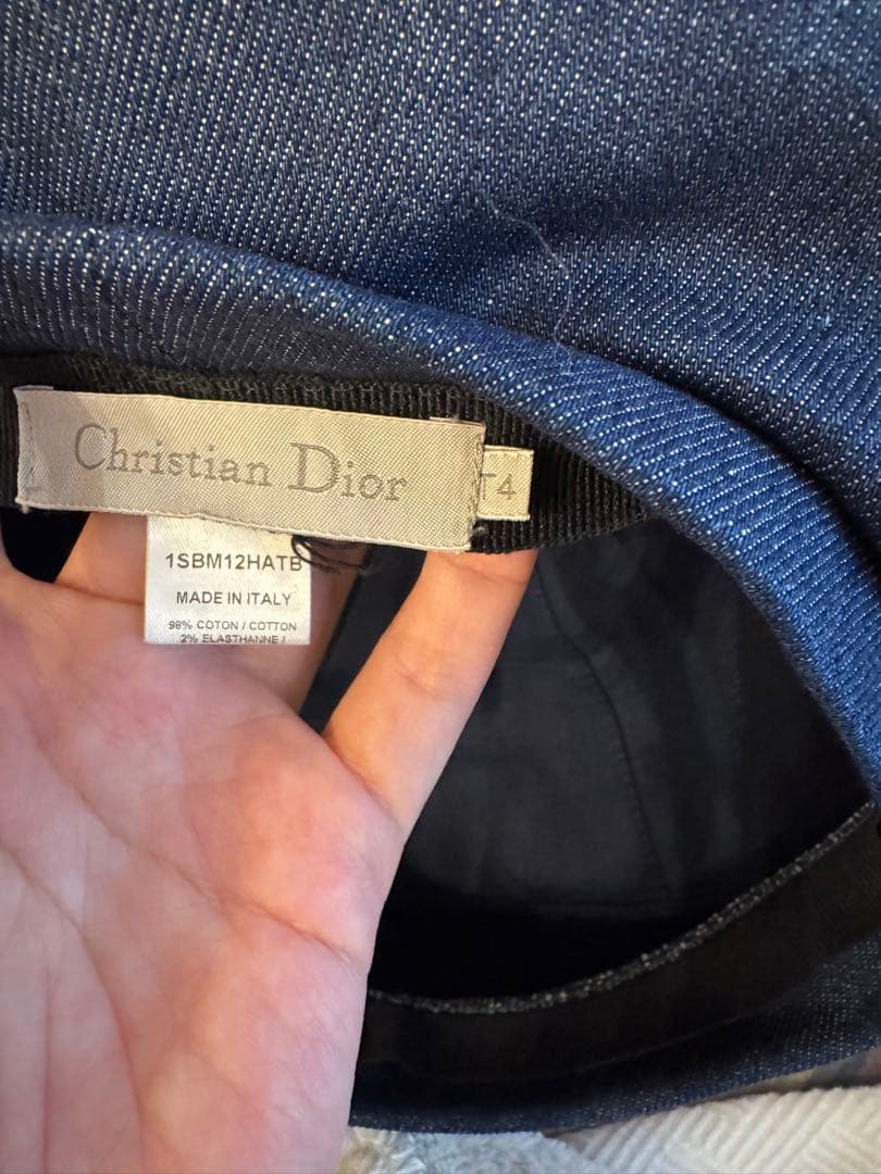 Dior ダークブルー ベレー帽