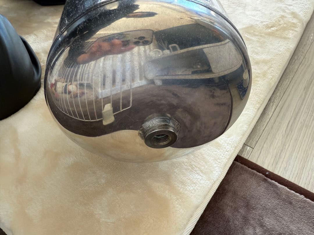 air forceエアサス　タンク　5ガロン