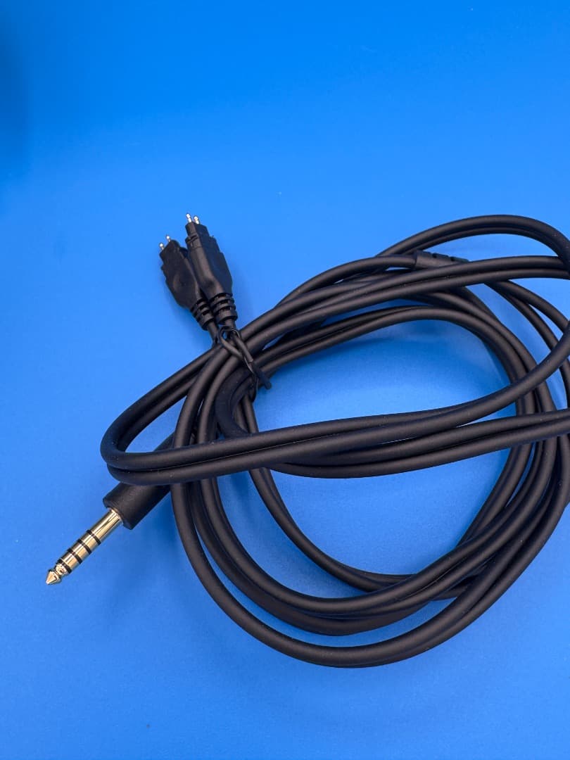 【美品・元箱付属品完備】SENNHEISER HD 660S2