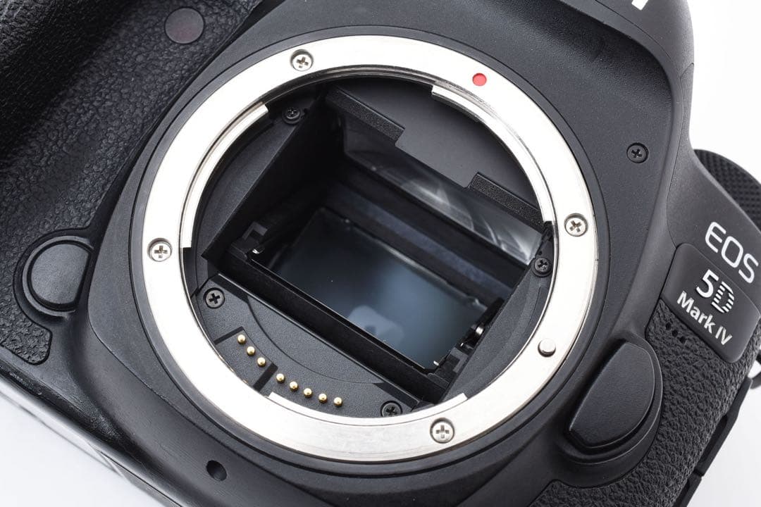 一眼レフカメラCanon EOS 5D Mark IVトリプルレンズセット