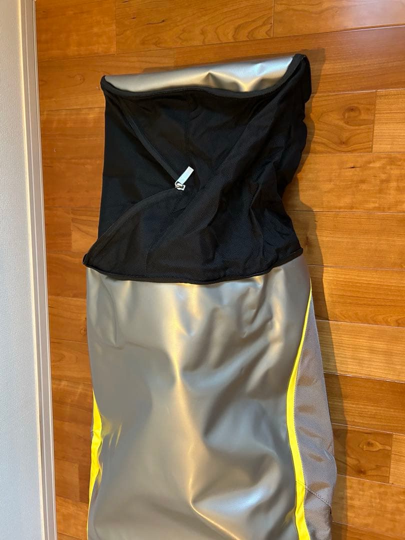 【純正・未使用】Ｍメルセデス・ベンツ スキー／スノーボードバッグ キャスター付き