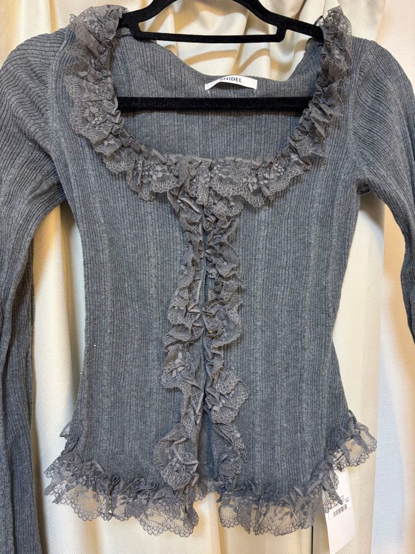 Snidel♡フリルトップス