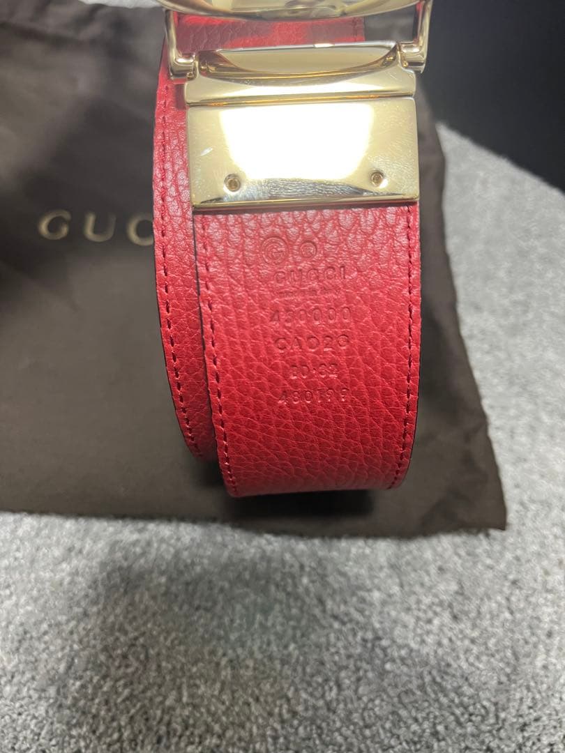 購入者確定　GUCCI 赤ベルト