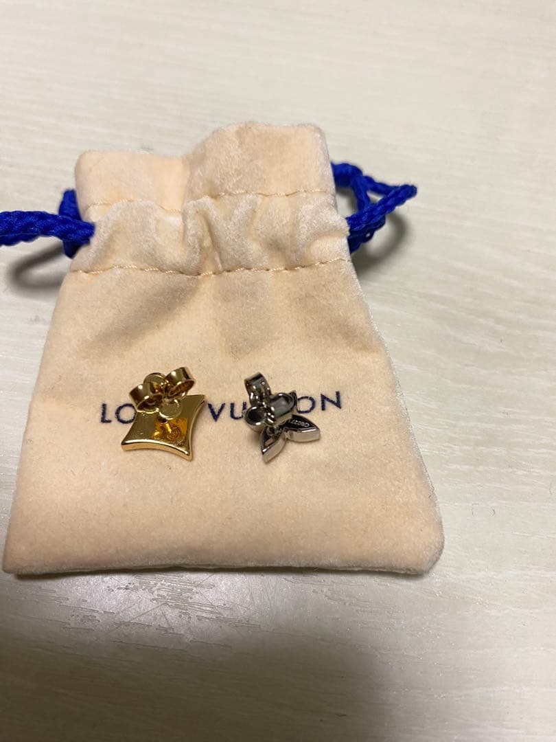 LOUIS VUITTON ピアスセット ゴールド シルバー　モノグラム