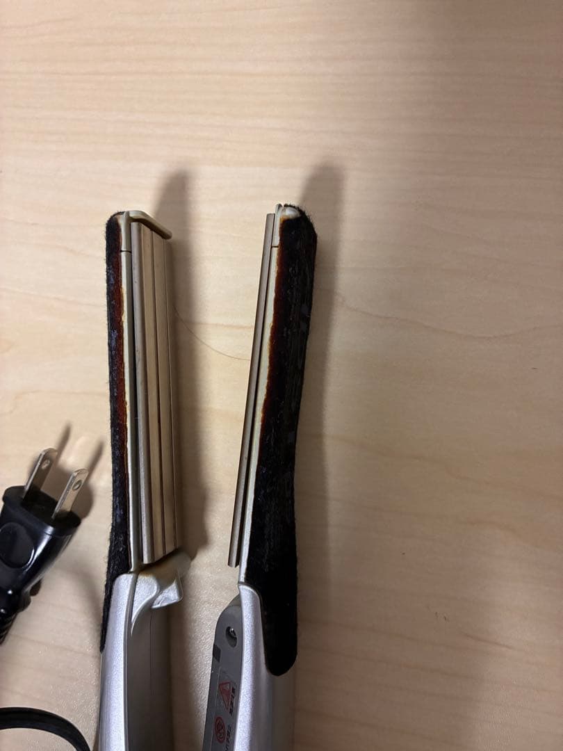 ADST DS ストレートヘアアイロン　ジャンク品アドスト