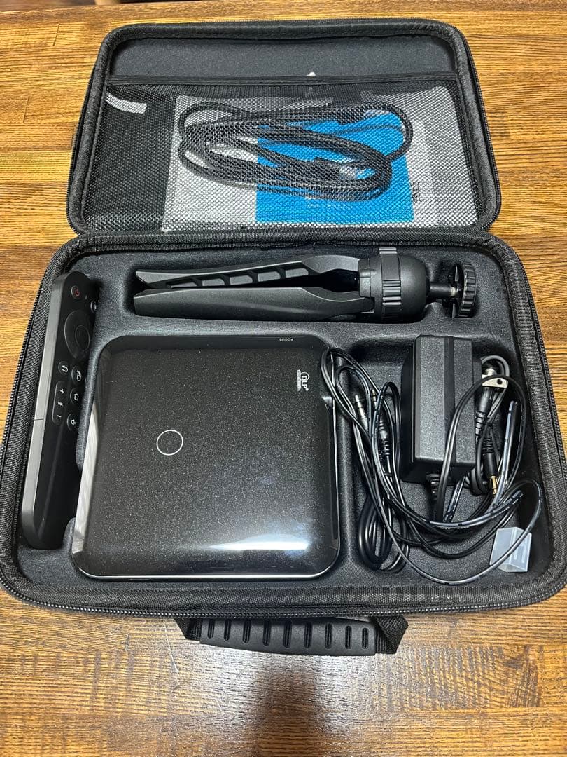 完備品　カベーニPRO2 モバイル プロジェクター