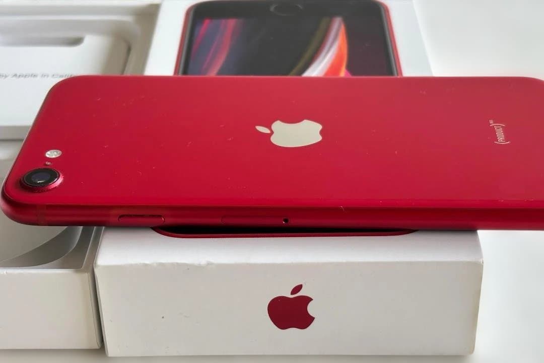 Apple iPhone SE (第2世代) 64GB レッド