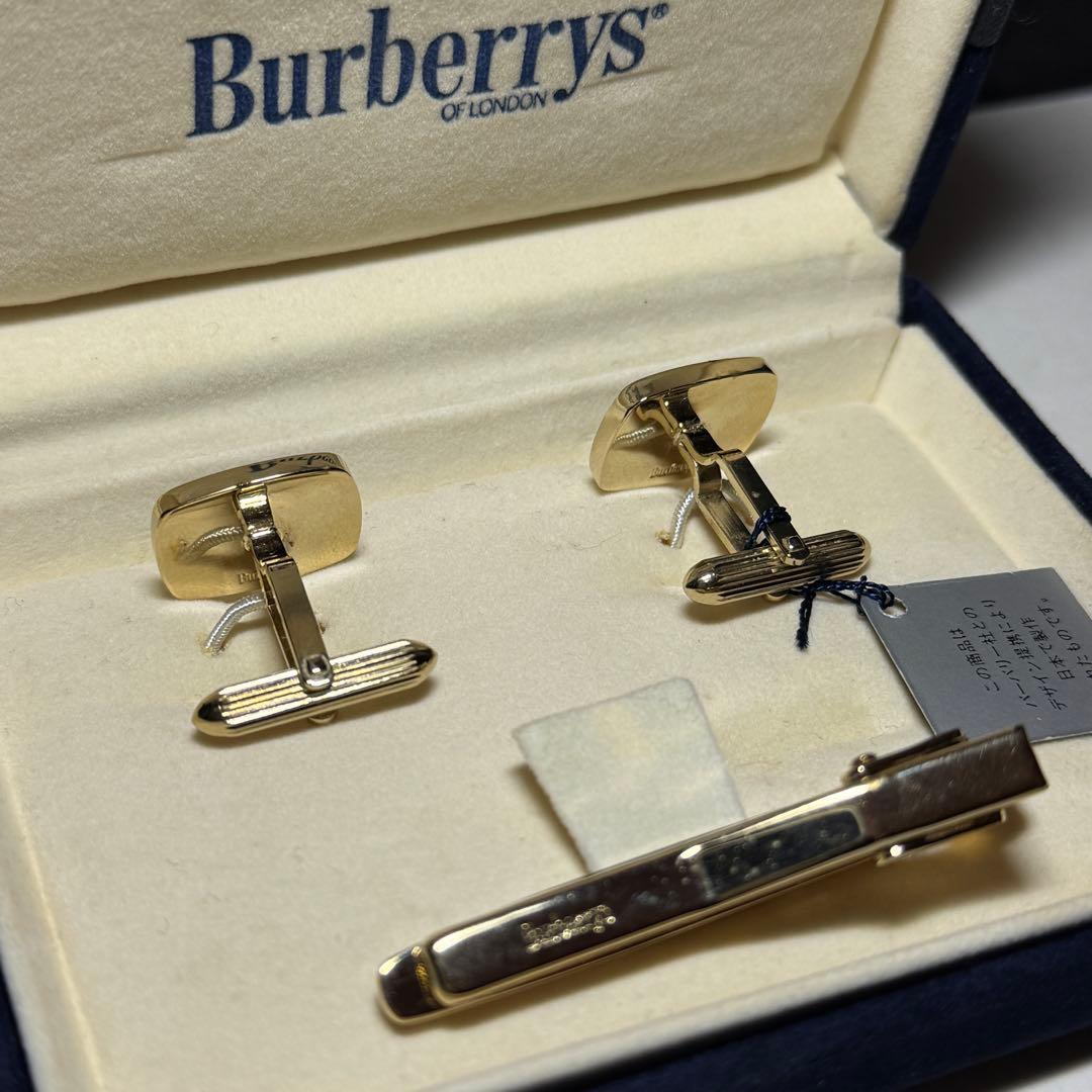 タグ付き未使用 バーバリー ネクタイピン カフス 3点セット ケース付 チェック