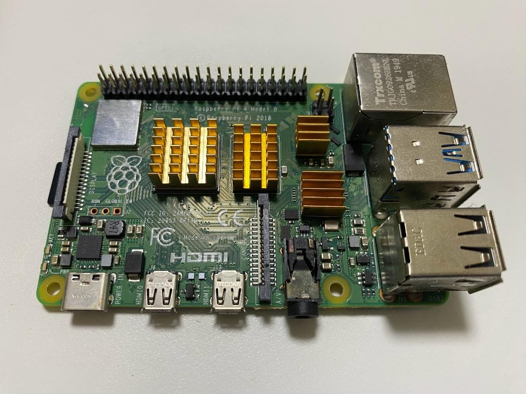 Raspberry Pi 4 B 4GB MicroSD 64GB付き
