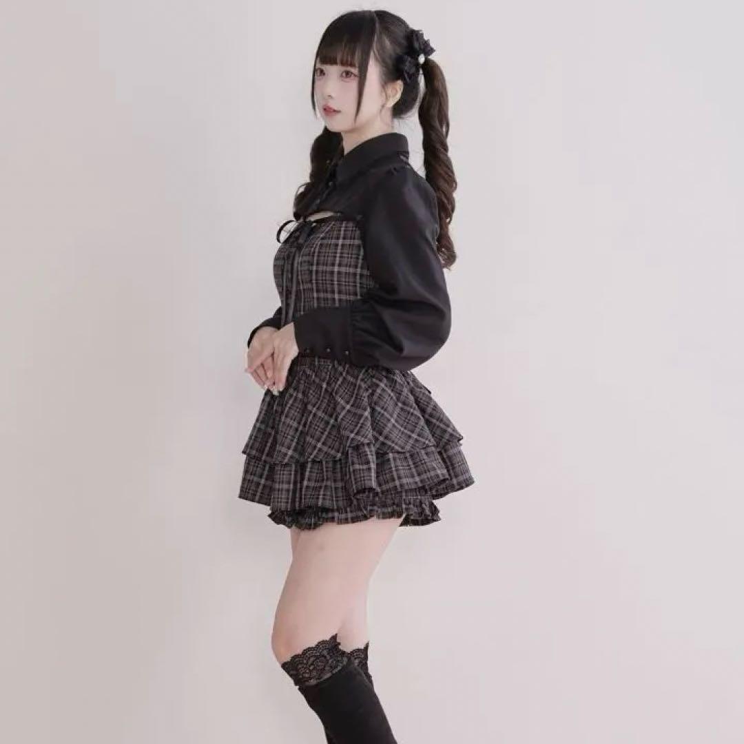 NOGENKI バックレースアップ チェックミニワンピ × ショートパンツ