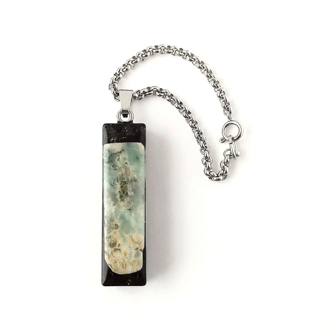 オルゴナイト｜糸魚川翡翠やモリオンなどを使った、厄除け・浄化・健康・幸福のお守り