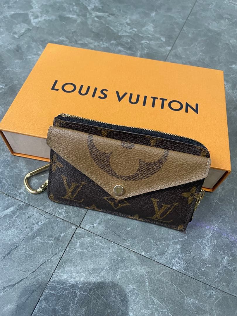 Louis Vuitton カード　ケース モノグラム