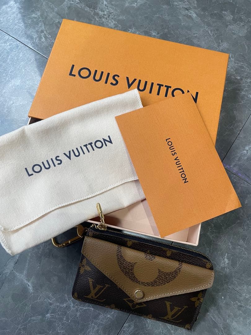 Louis Vuitton カード　ケース モノグラム