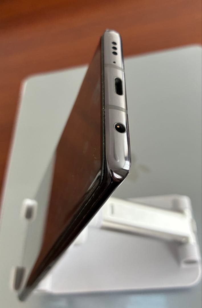 【美品】LG VELVET L-52A ドコモ ブラック