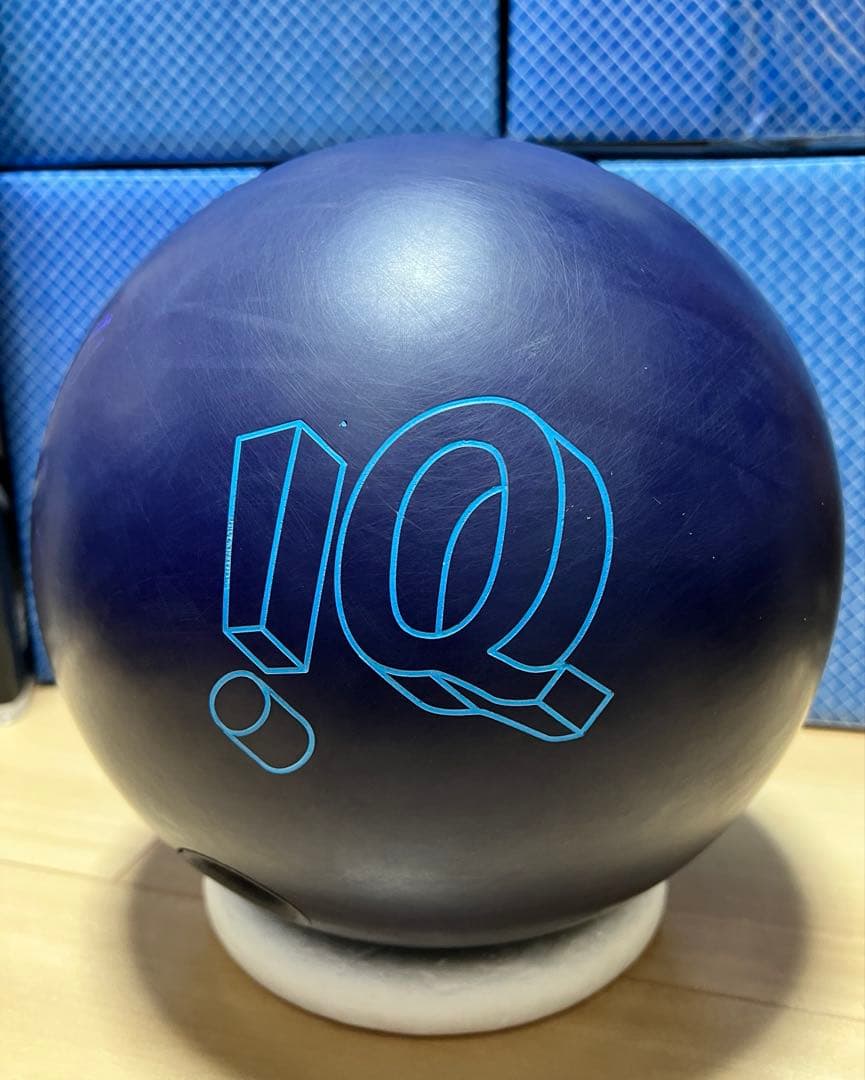 ボウリング　IQツアーナノパープル　15ポンド