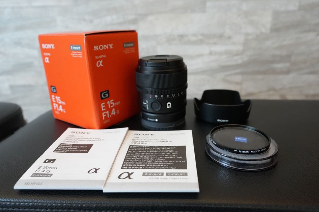 【美品】Sony E 15mm F1.4 G SEL15F14G 箱付き