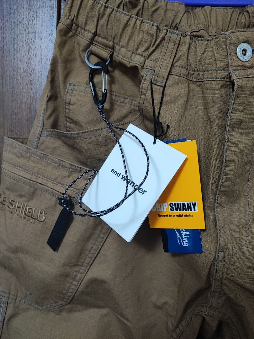 新品半額以下 GRIP SWANY × and wander コラボパンツ
