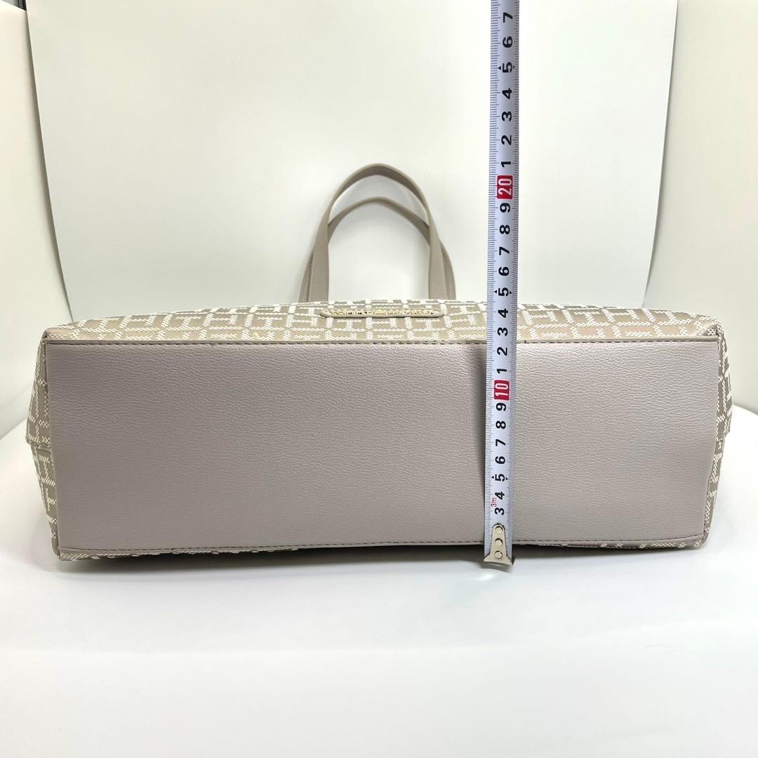 ☆新品☆  トートバッグ ☆ビジネスバッグ★グレージュ