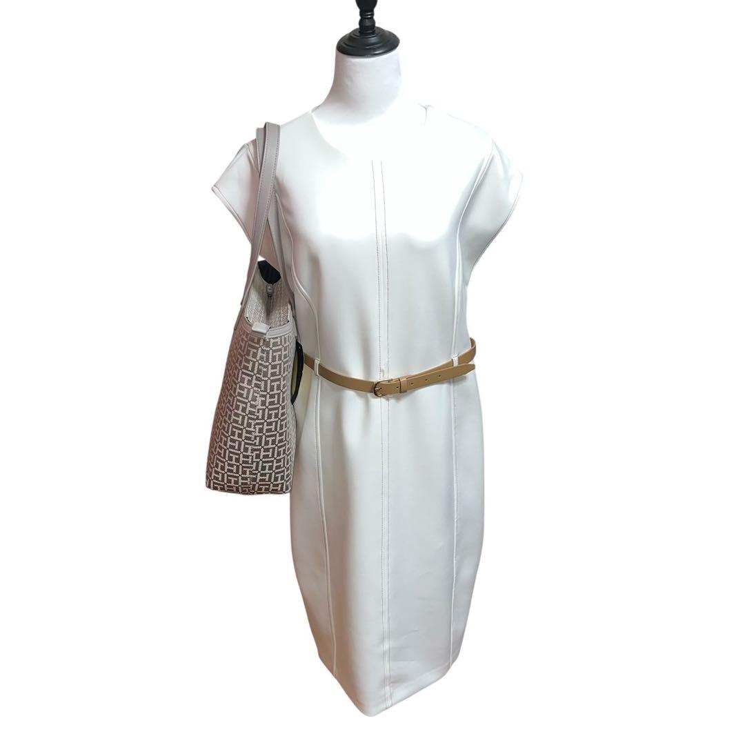 ☆新品☆  トートバッグ ☆ビジネスバッグ★グレージュ