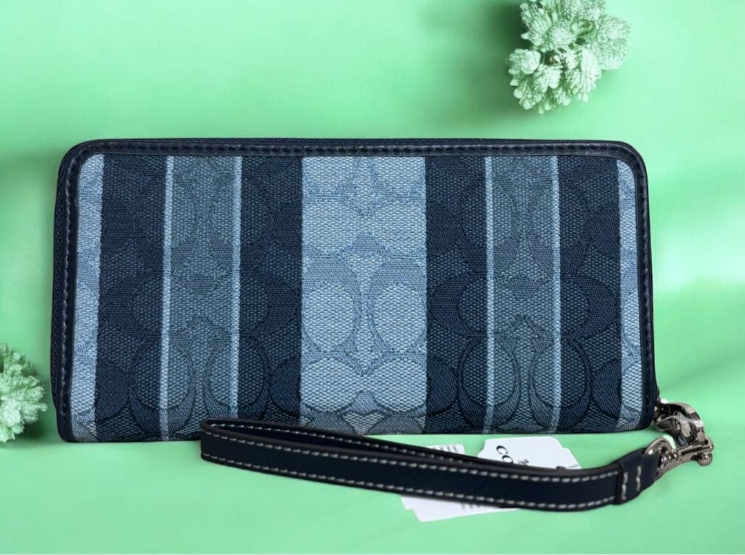 《新品》COACH 長財布ネイビー