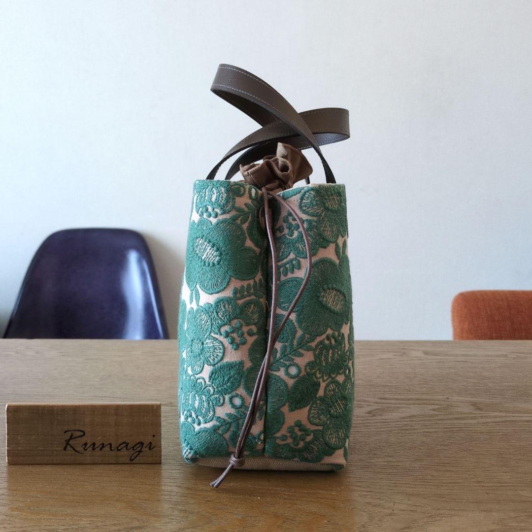 【1570】あおりポケットの巾着バッグ＊ミナペルホネン