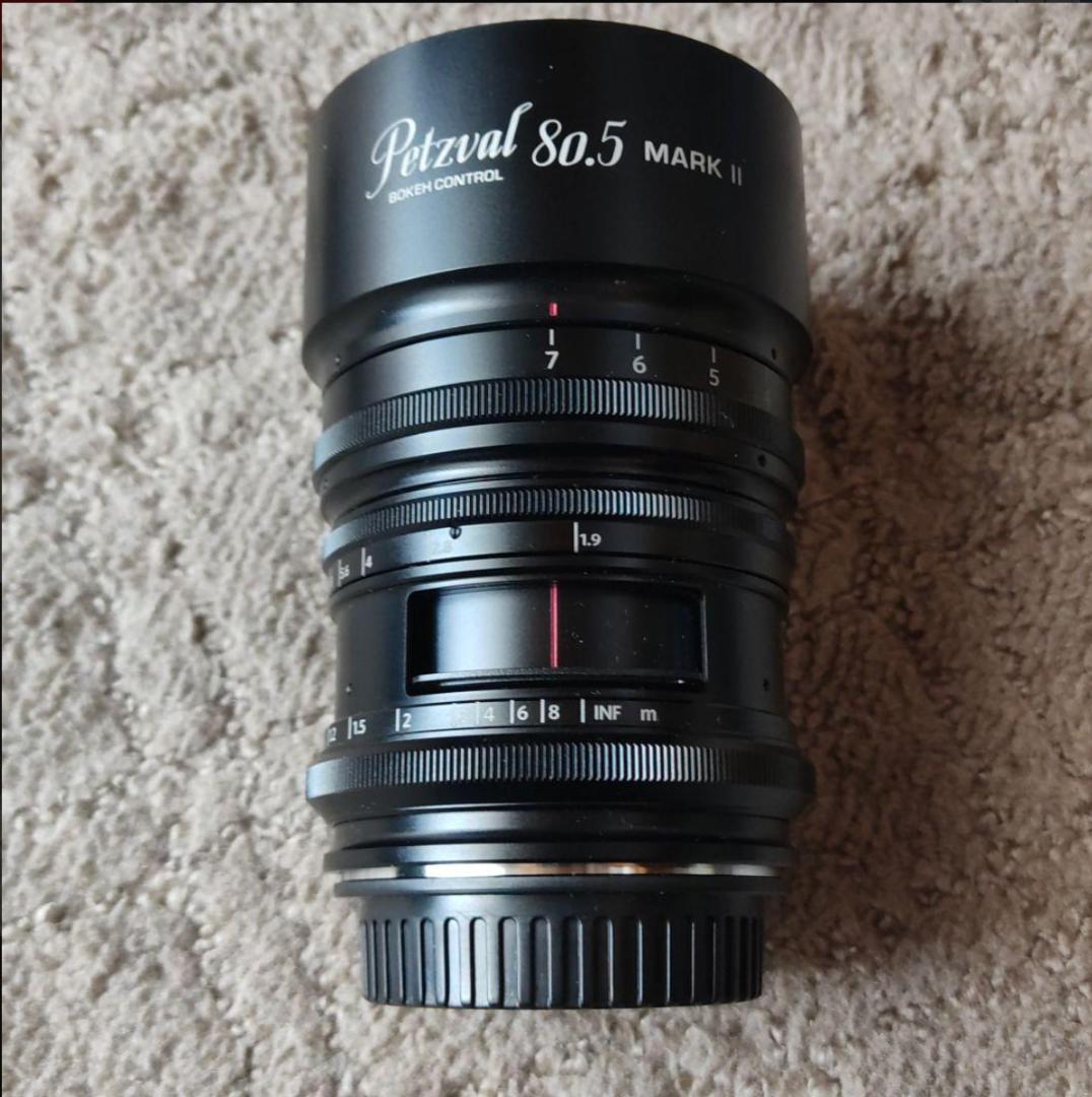 Petzval 80.5 mm f/1.9 MKII canon EFマウント