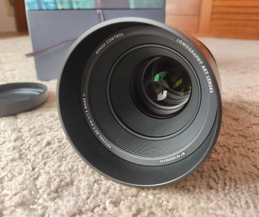 Petzval 80.5 mm f/1.9 MKII canon EFマウント