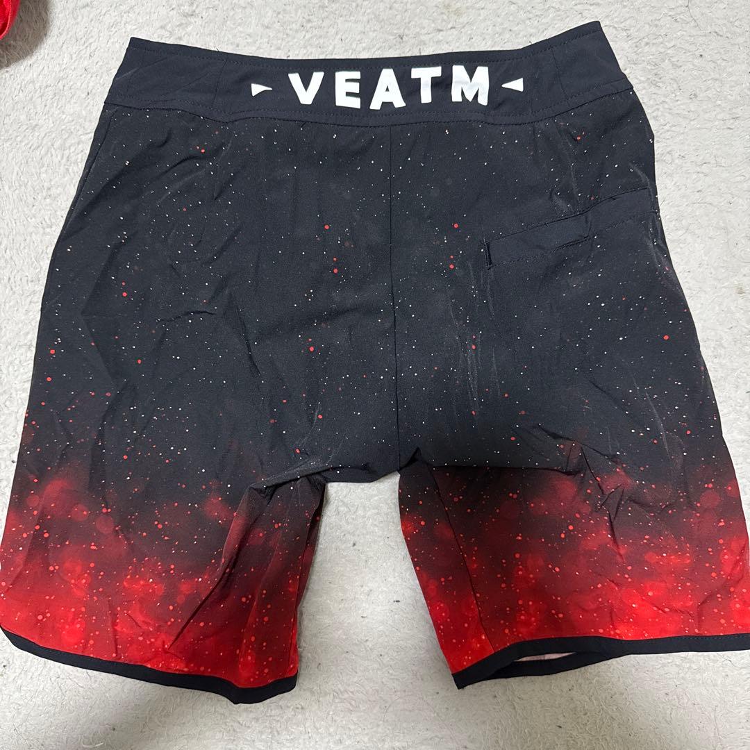 VEATM 黒赤グラデーション水着　sサイズ