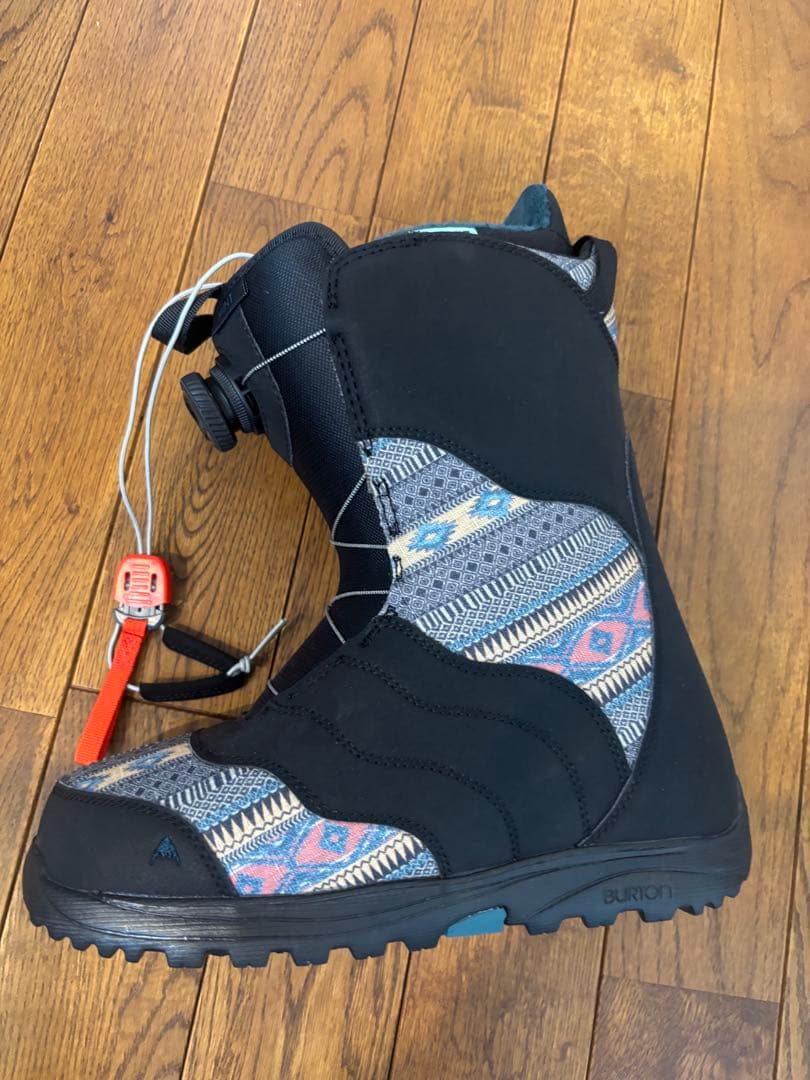 新品　Burton スノーボード　ブーツ ブラック　25cm 女性　レディース