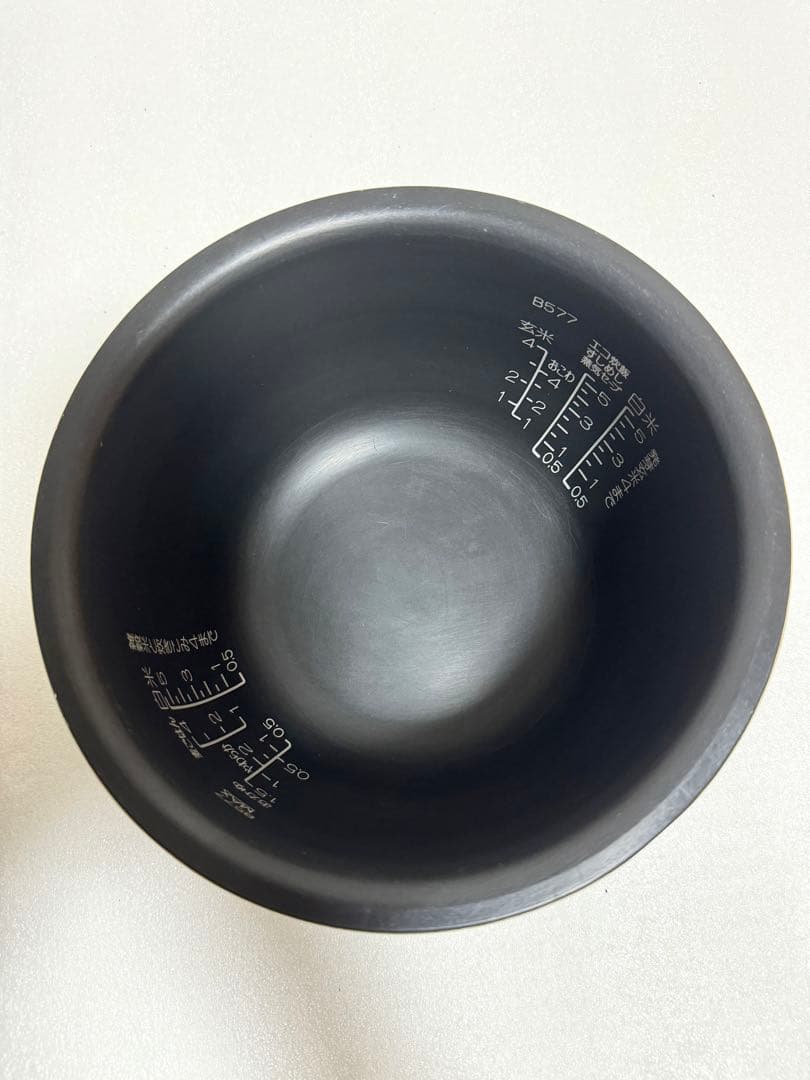 象印 炎舞炊き 圧力IH炊飯ジャーNW-PU10-２０２２年製